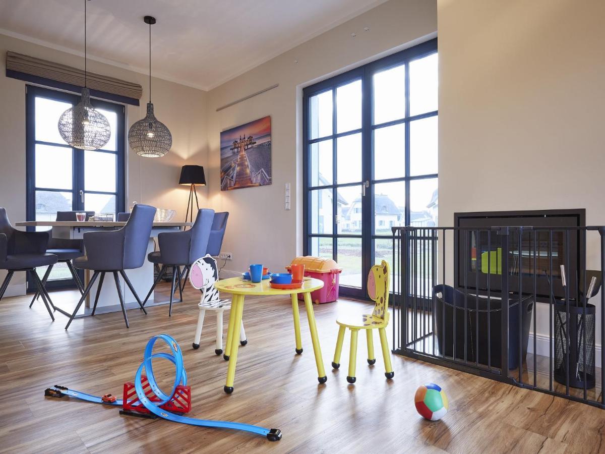Reetland Am Meer - Premium Reetdachvilla Mit 3 Schlafzimmern, Sauna, Kamin Und Massagesessel F05 درانسكي المظهر الخارجي الصورة