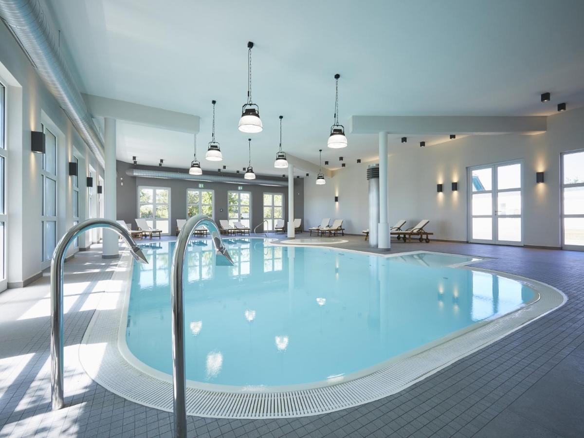Reetland Am Meer - Premium Reetdachvilla Mit 3 Schlafzimmern, Sauna, Kamin Und Massagesessel F05 درانسكي المظهر الخارجي الصورة